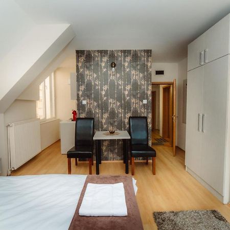 Duga Apartmani Kragujevac Eksteriør billede